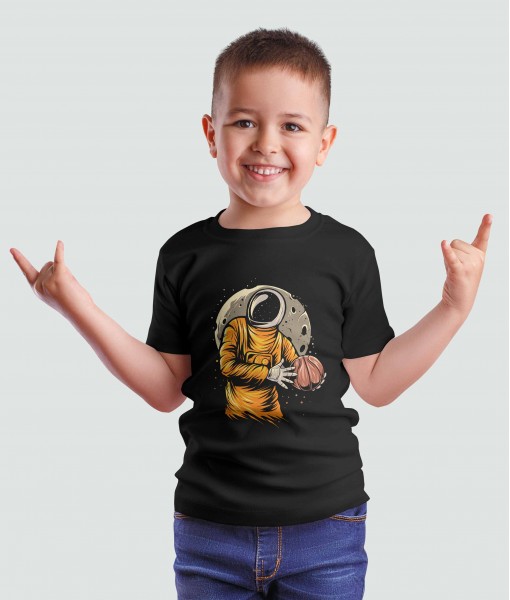 Детска тениска с щампа Спортни Илюстрации Basketball moon astronaut - TShirtArtShop.com